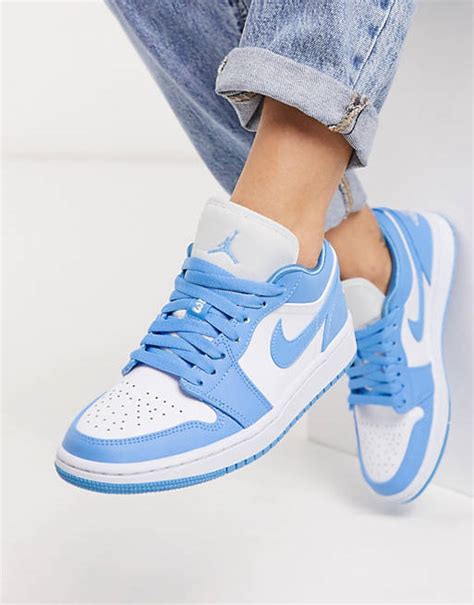 nike jordan laag blauw|Jordan Blauw Schoenen .